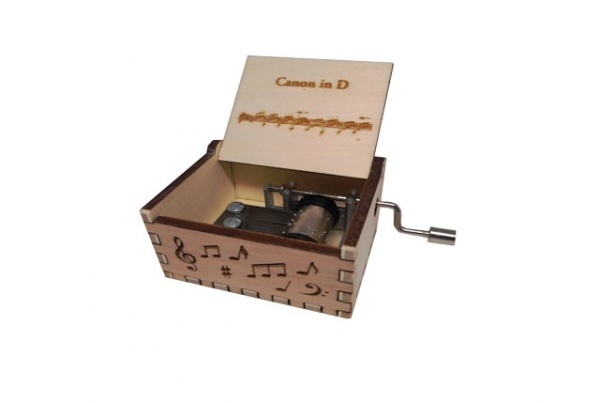 Hrací strojek v dřevěné krabičce - Canon In D