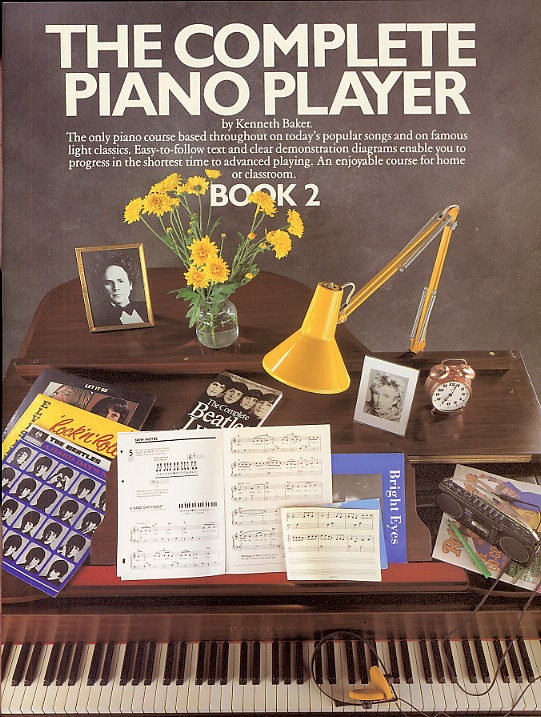 The Complete Piano Player: Book 2 - pro zpěv klavír s akordy pro kytaru